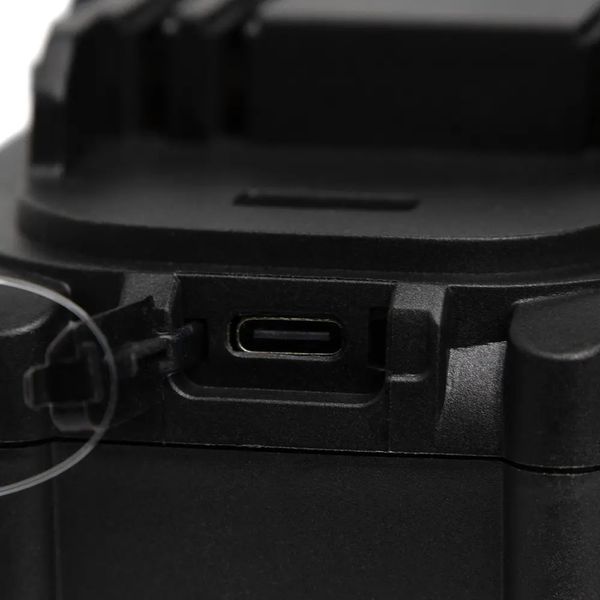 Акумуляторна батарея Procraft Battery20/8C 8 Ач Type-C - 2 шт + Зарядний пристрій Procraft Charger20/2 3507864 фото