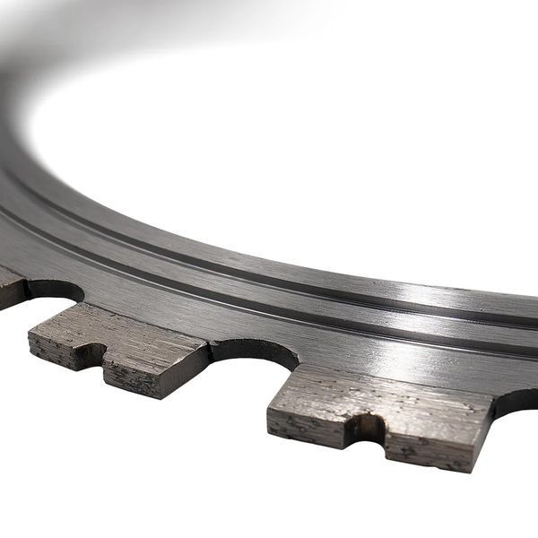 Диск для кільцевої пили PROFI-TEC EdgeSaw E6200 (520 мм) з алмазними сегментами 9688264 фото